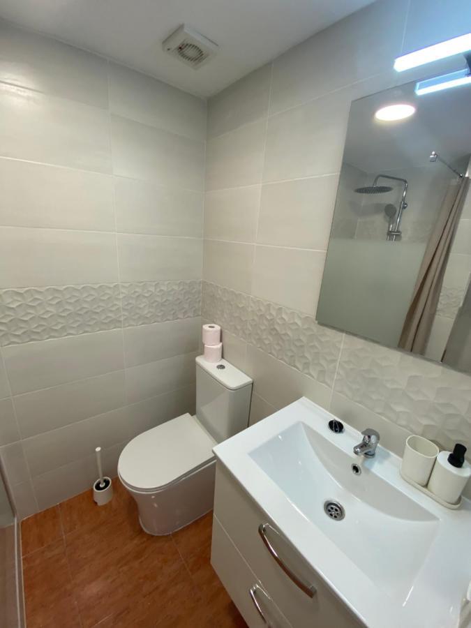 Habitaciones Con Bano Y Cocina Privada Valencia Eksteriør billede