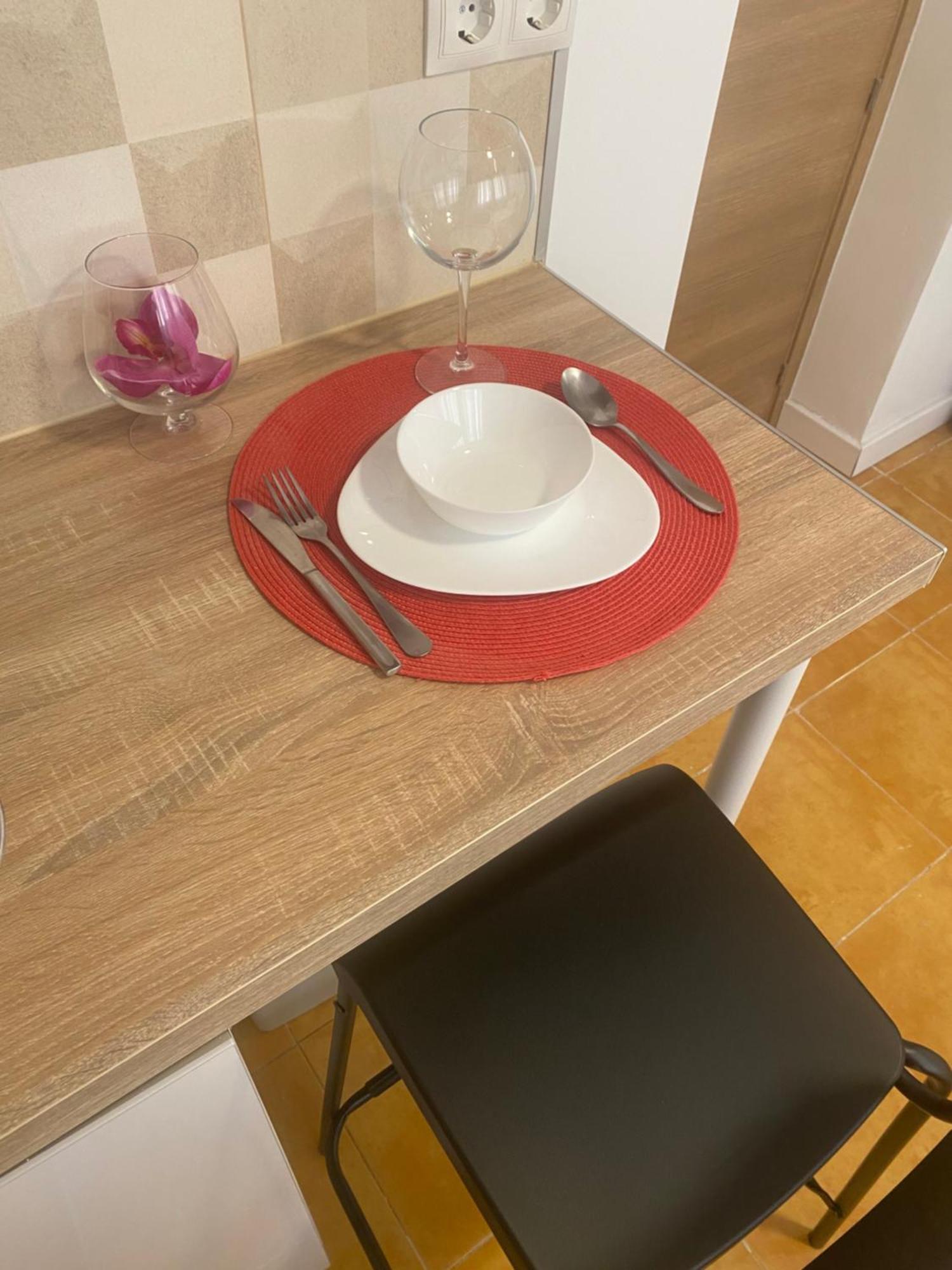 Habitaciones Con Bano Y Cocina Privada Valencia Eksteriør billede