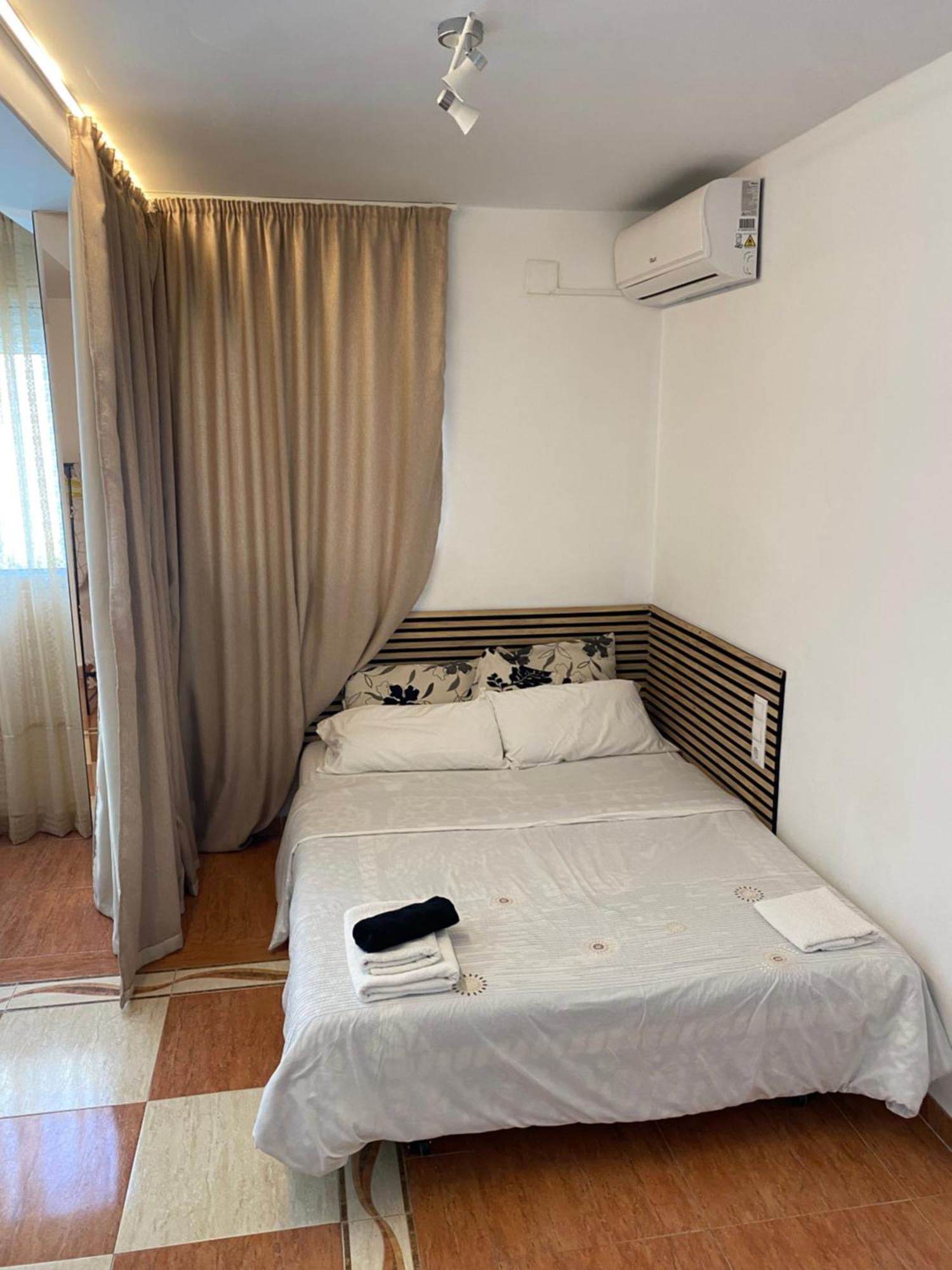 Habitaciones Con Bano Y Cocina Privada Valencia Eksteriør billede