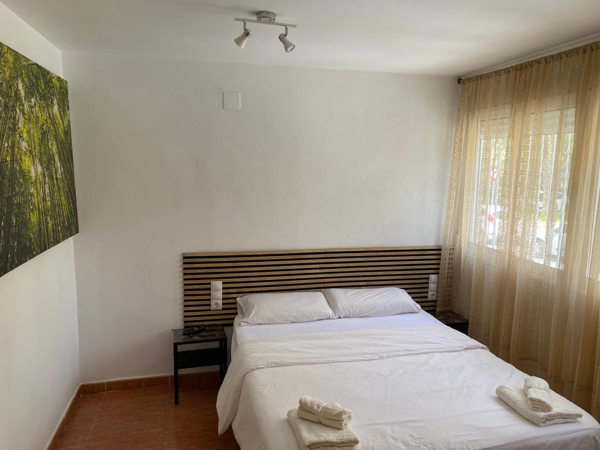 Habitaciones Con Bano Y Cocina Privada Valencia Eksteriør billede