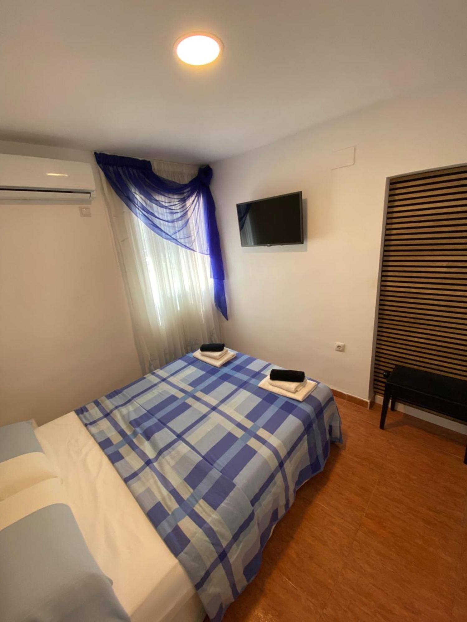 Habitaciones Con Bano Y Cocina Privada Valencia Eksteriør billede