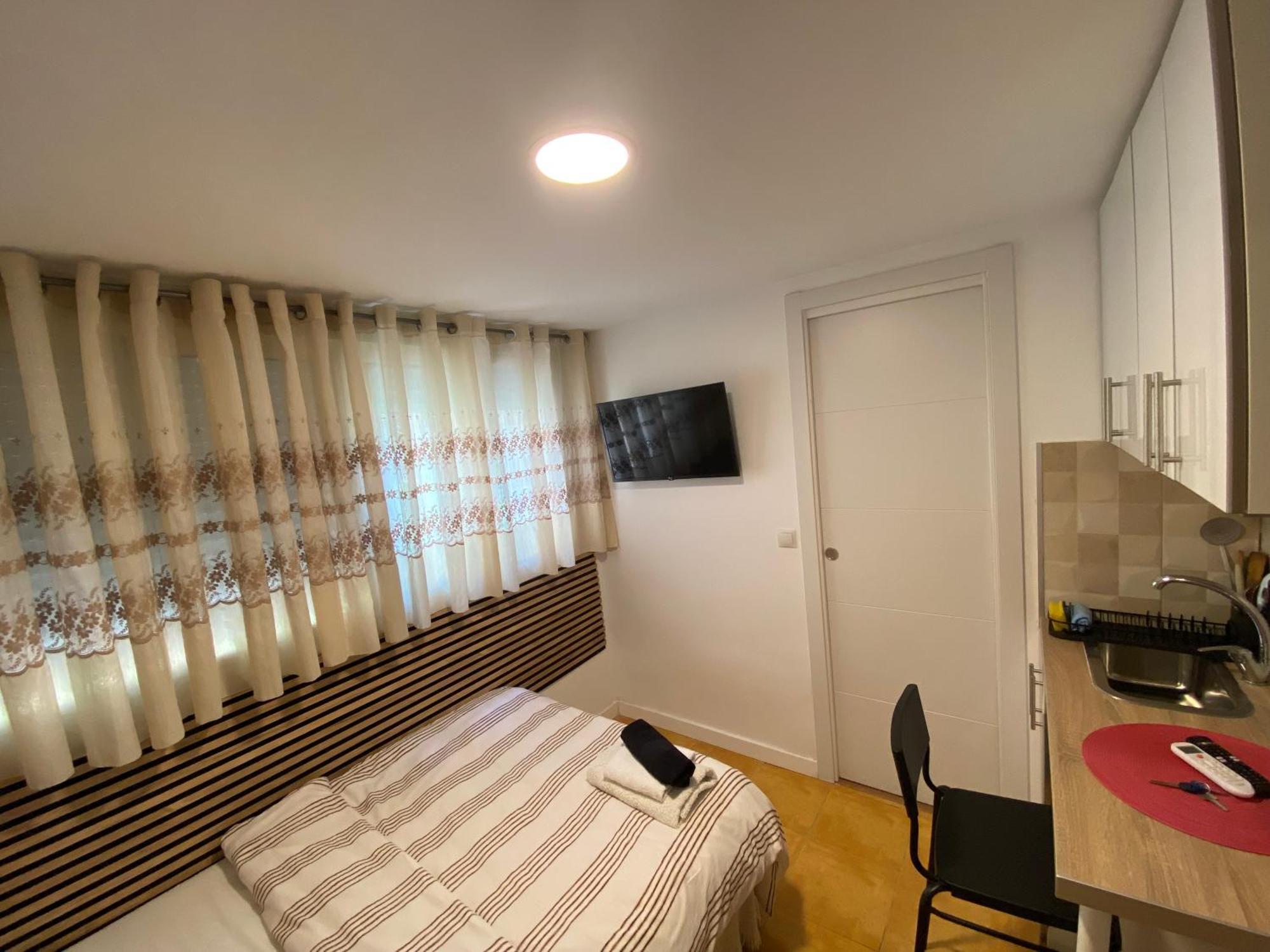 Habitaciones Con Bano Y Cocina Privada Valencia Eksteriør billede