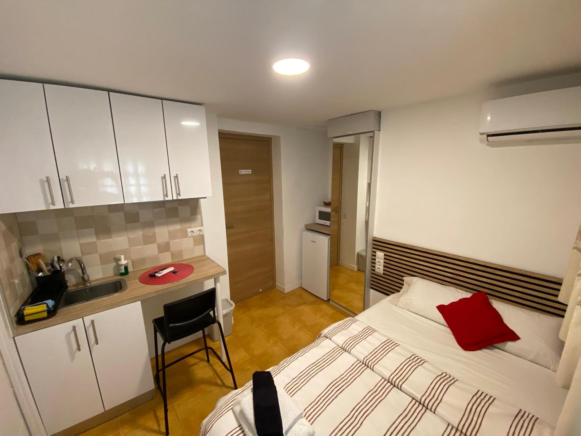 Habitaciones Con Bano Y Cocina Privada Valencia Eksteriør billede