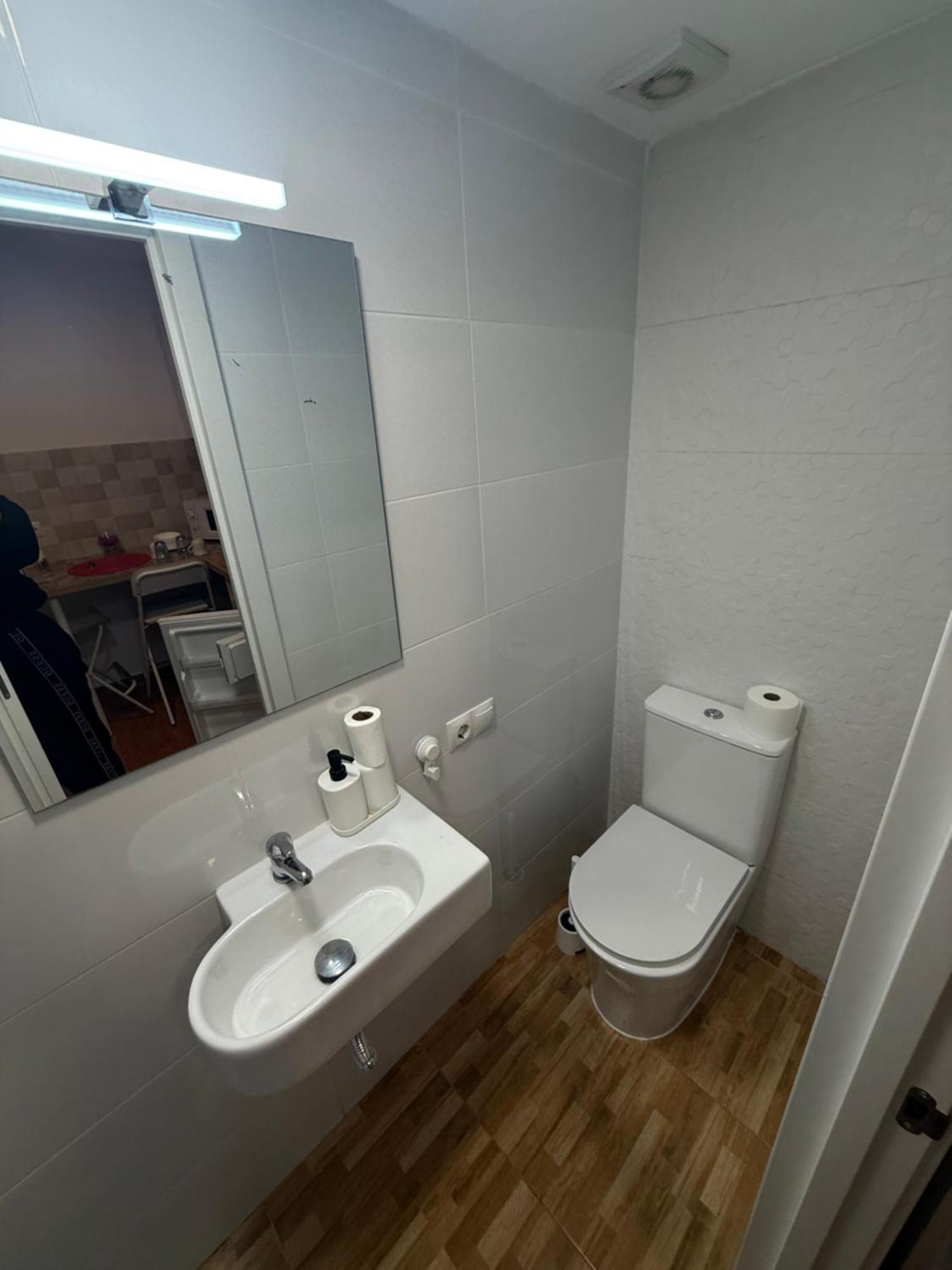 Habitaciones Con Bano Y Cocina Privada Valencia Eksteriør billede
